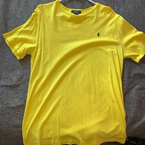 polo t-shirt